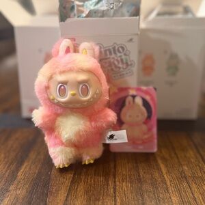 Popmart Labubu Big Into Energy V3